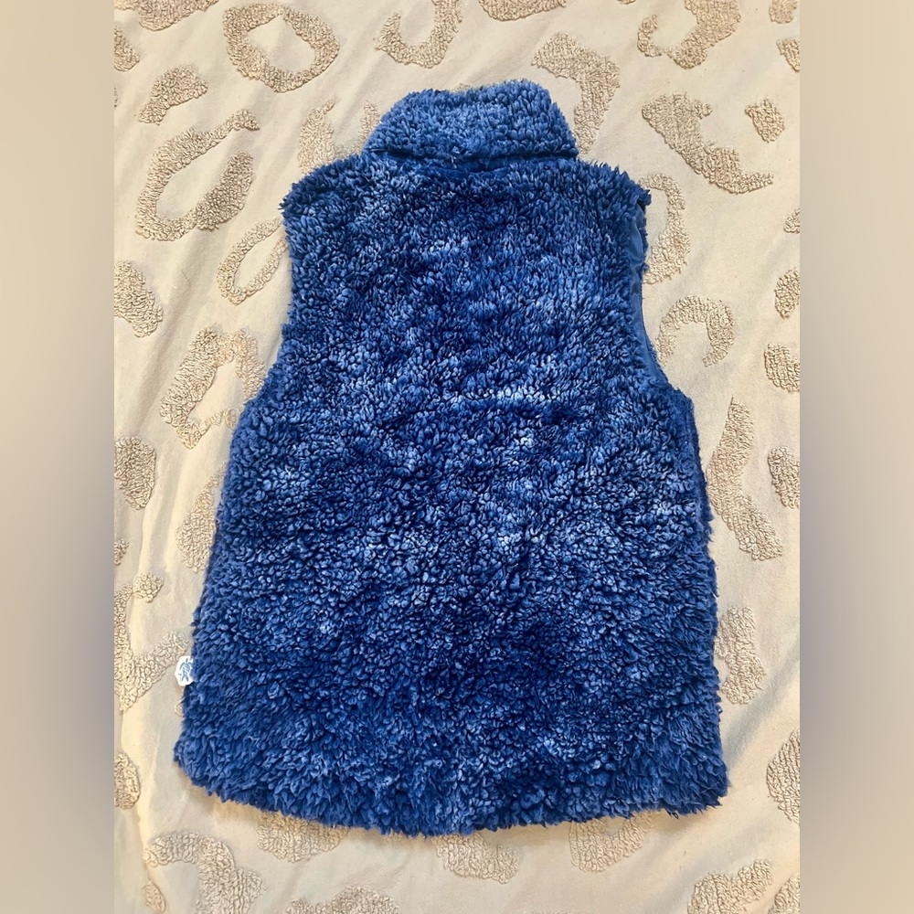 💥 2/$15!! Simply Southern Navy Fleece Sherpa Zip-Up Vest 💙 - Picture 3 of 6